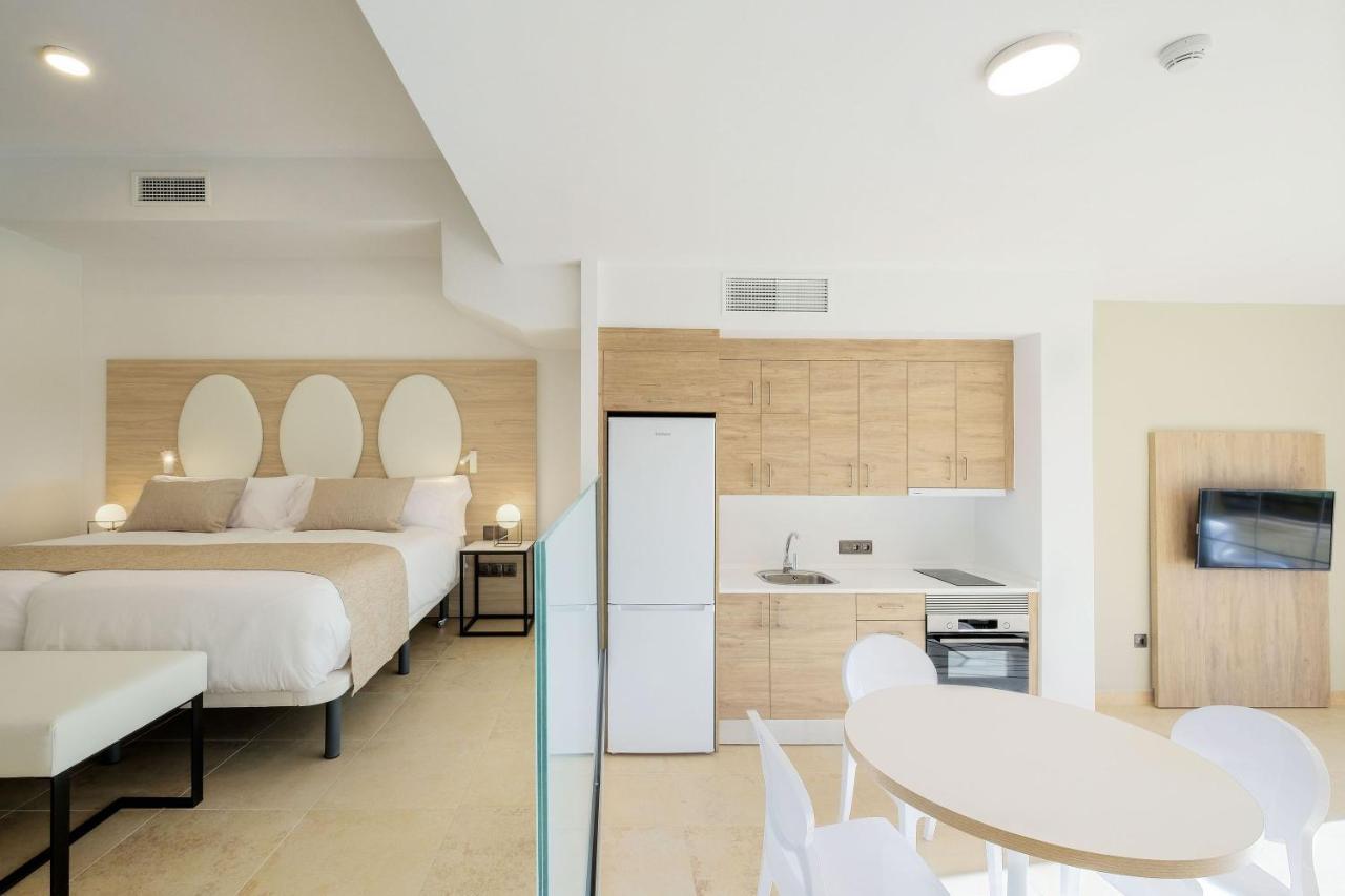 Envia Almeria Apartments Spa & Golf Агвадульсе Экстерьер фото