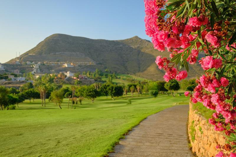 Envia Almeria Apartments Spa & Golf Агвадульсе Экстерьер фото